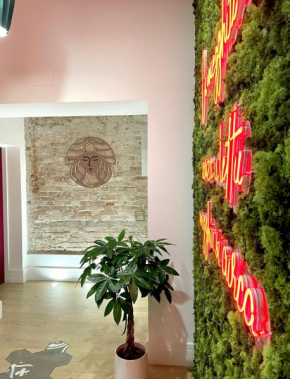 XENIA LUXURY ROOMS